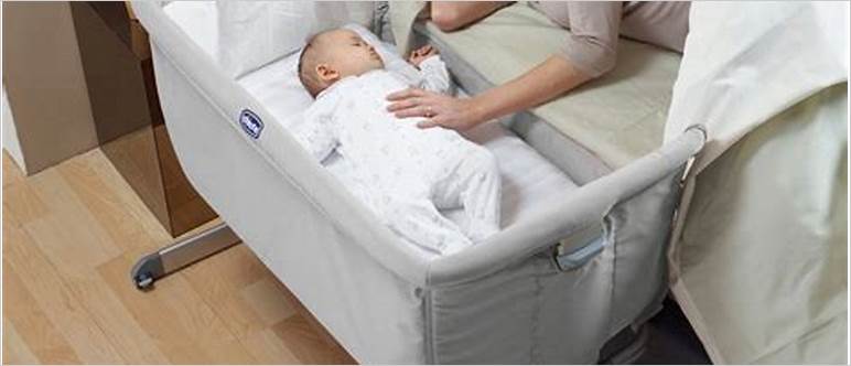 Chicco baby bassinet